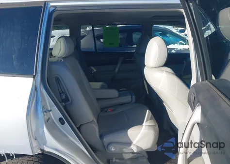 2010 Toyota Highlander Se V6 from USA, damaged, VIN 5TDJK3EH4AS036741